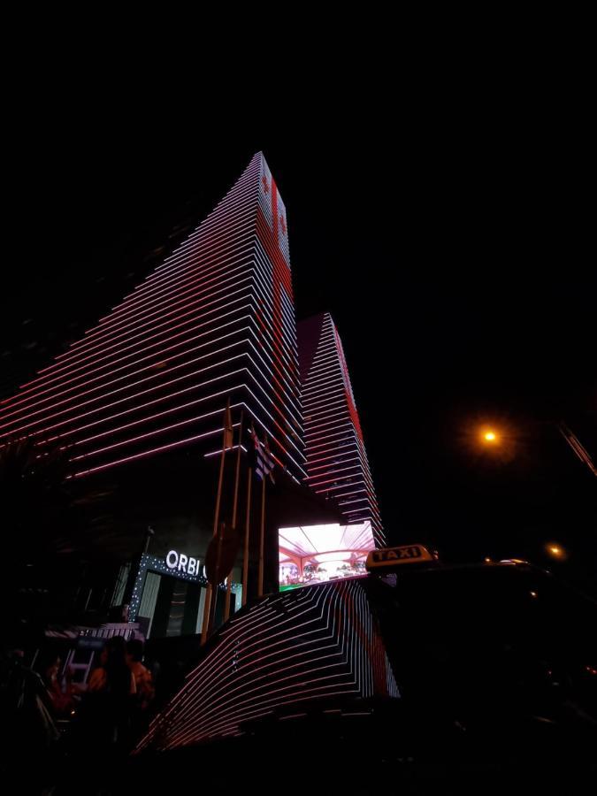 Orbi City Sea View Batumi Exterior photo